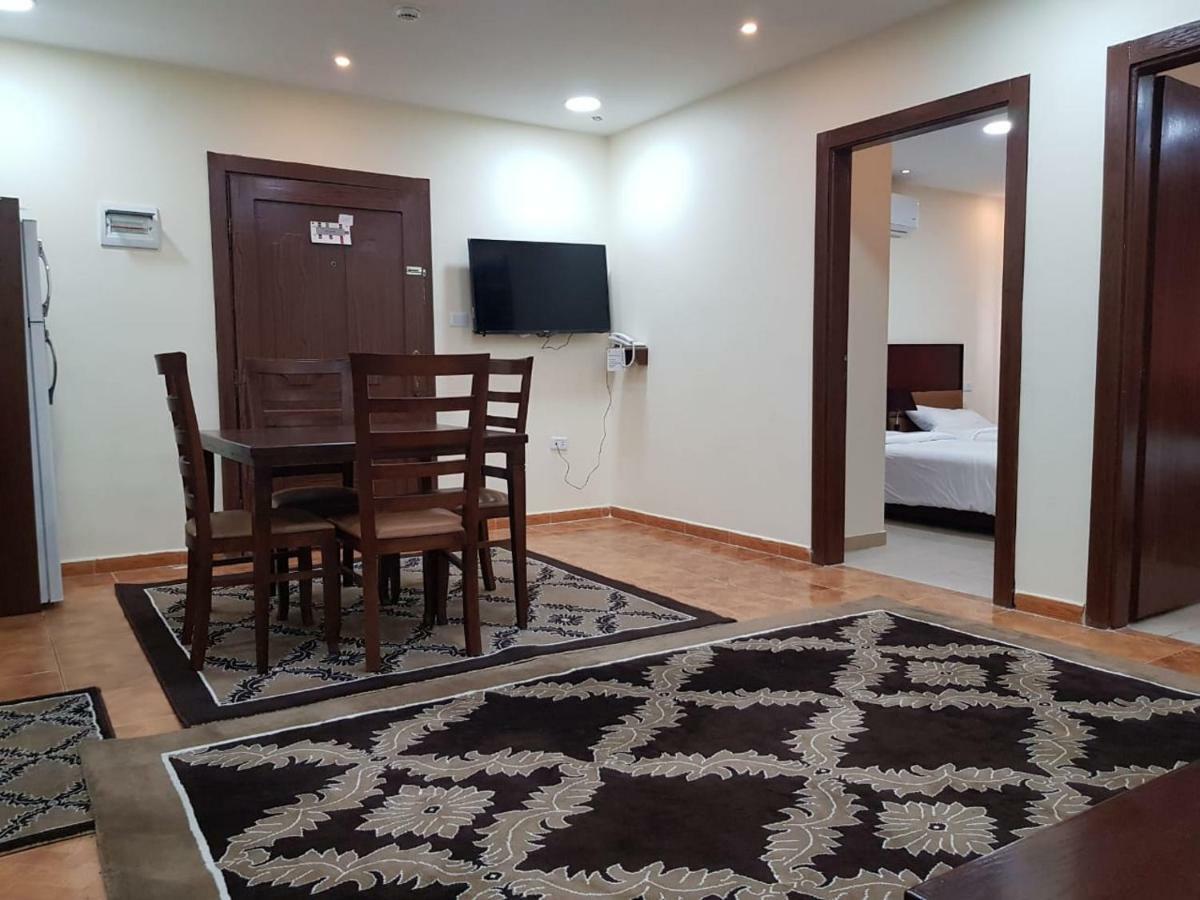 Robou Al Sharq Aparthotel Аман Екстериор снимка