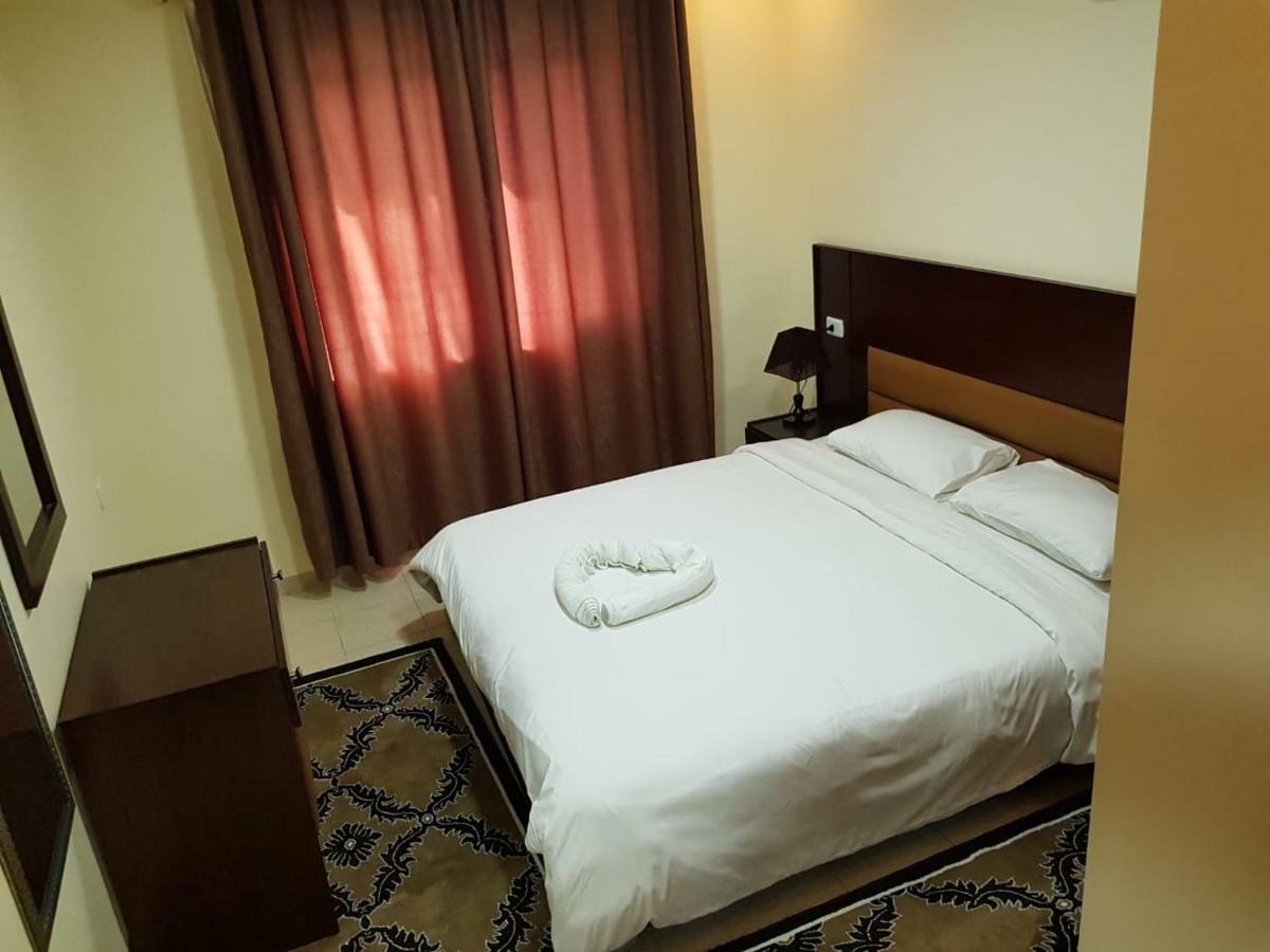 Robou Al Sharq Aparthotel Аман Екстериор снимка